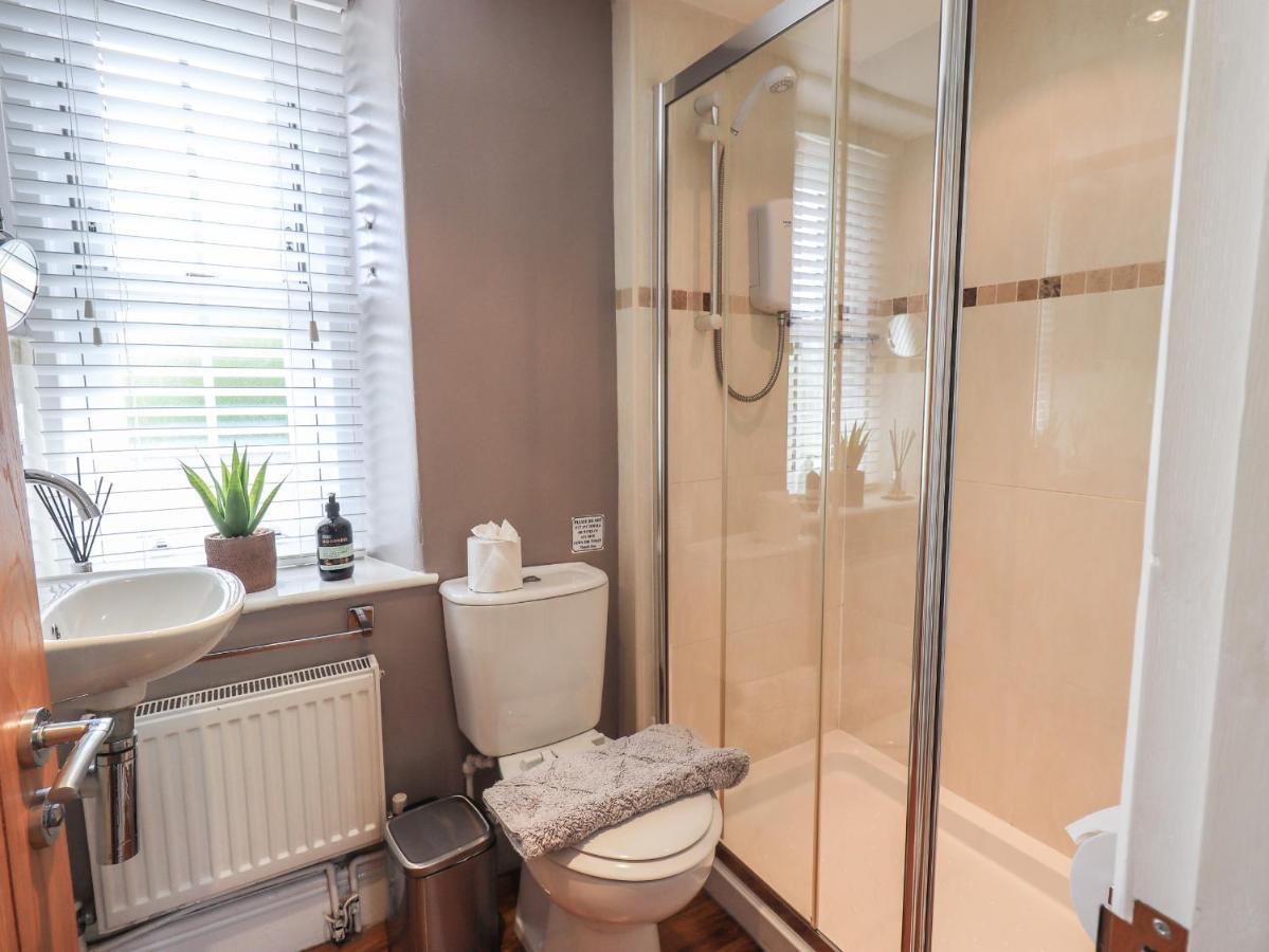 Newby Bridge House Villa Esterno foto